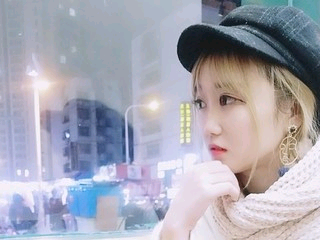 听你、的话的主播照片