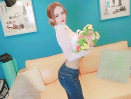 兰om主播照片