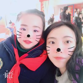 是你的小飞猪主播照片