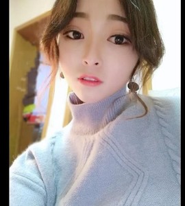 傅园慧.主播照片