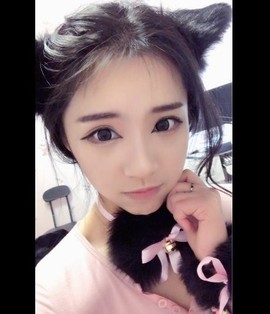 傅园慧.主播照片