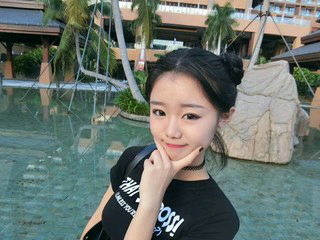 勾魂使主播照片