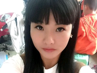 A暧昧终成伤的主播照片