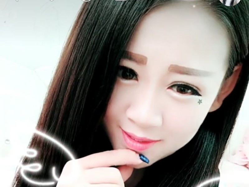 ヾ小鱼儿的主播海报