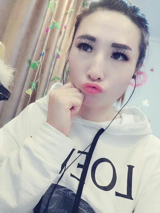 小奶瓶玩家的主播照片