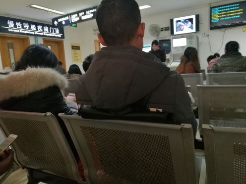 阿沁isback的主播照片