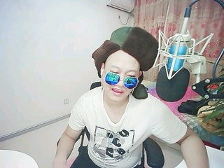 单身白马王子的主播照片