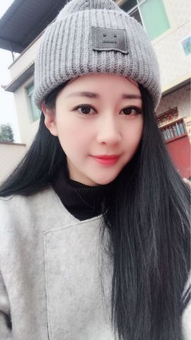 不知道呀……主播照片