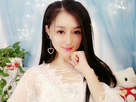珍妃哥主播照片