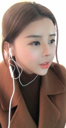 ；开心快乐；主播照片