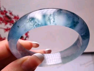 快活人。牛的主播照片