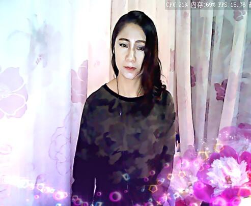 李彩菇的图片