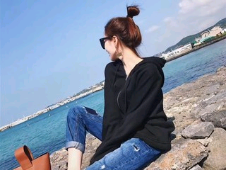 其实ci的主播照片