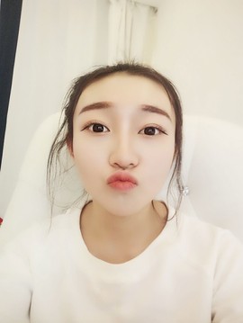 小哈妹“”“”“”主播照片