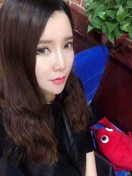 ◥▇摇滚☀女皇▇◤主播照片