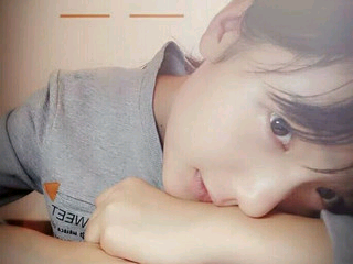 早睡早起😂的主播照片