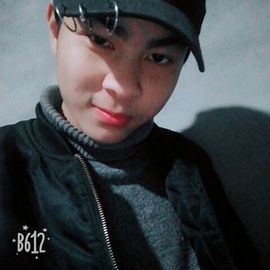 皇族、润润主播照片