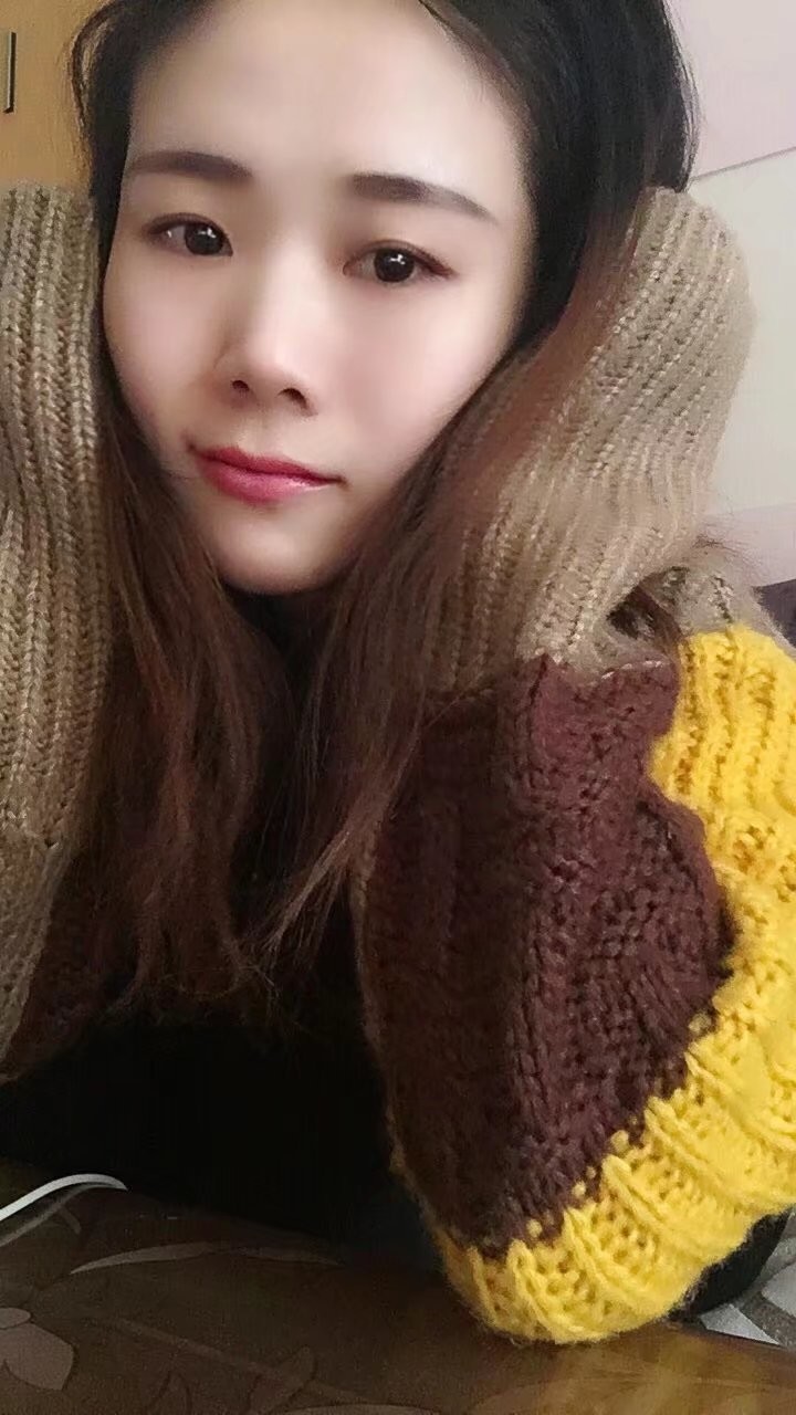 柳小柒。主播照片