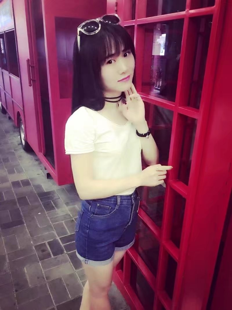 柳小柒。主播照片