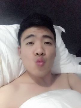 无敌小鹏哥主播照片