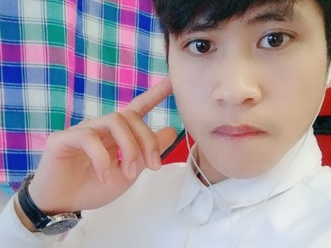 贵族，陈少海报