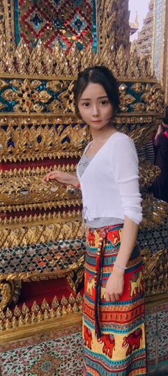 💕童童贺虫虫生郡公主播照片