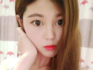 小满zb的主播照片