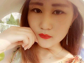 出出进进123主播照片