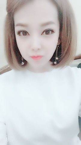 雨荨5198主播照片