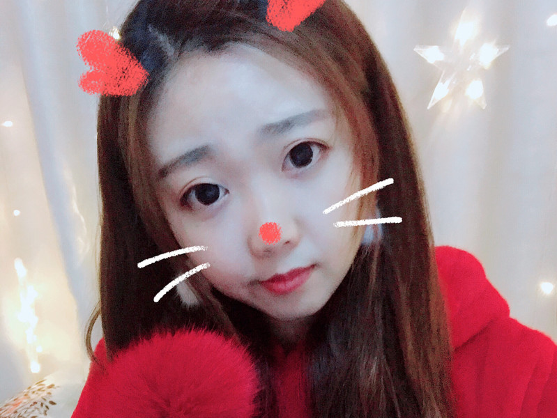 该小漓的主播海报