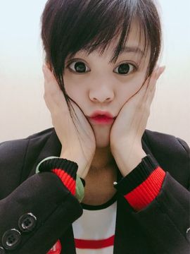 嗷~小熊熊！主播照片