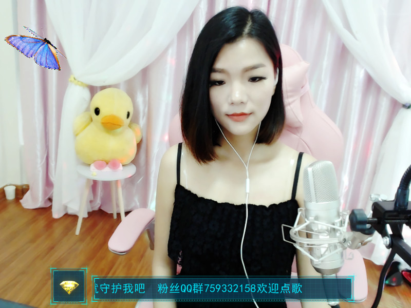 ☜夢★想☞小虎牙主播照片