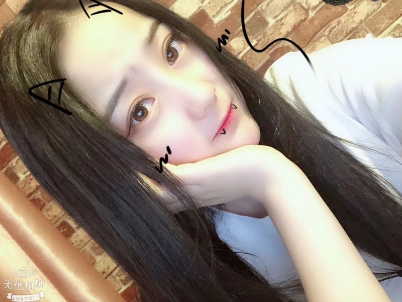 🙃爱笑的静妹的主播海报