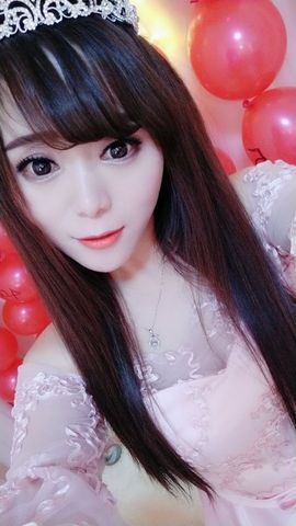哲媚儿的九冠梦主播照片