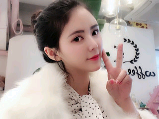 没过队长的主播照片
