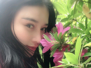 狼神，南南的主播照片