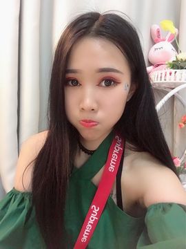 小玥玥求升级主播照片
