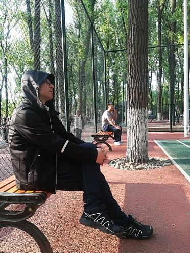 as铁血琴心主播照片