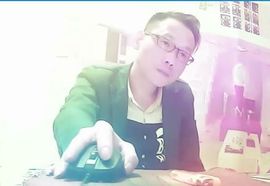 俘虏娃娃主播照片
