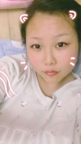 微笑💋兔子主播照片