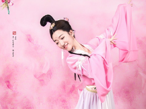 dancer巧巧海报