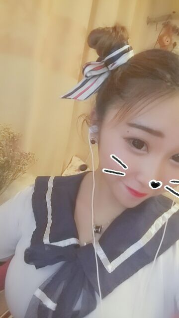 a小阿欣~的主播照片