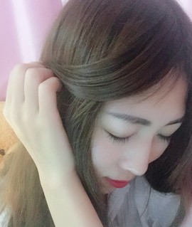 新主播雨儿求关注呀主播照片