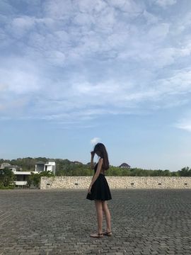 可爱迷人的盒子精主播照片