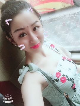 罐头，主播照片