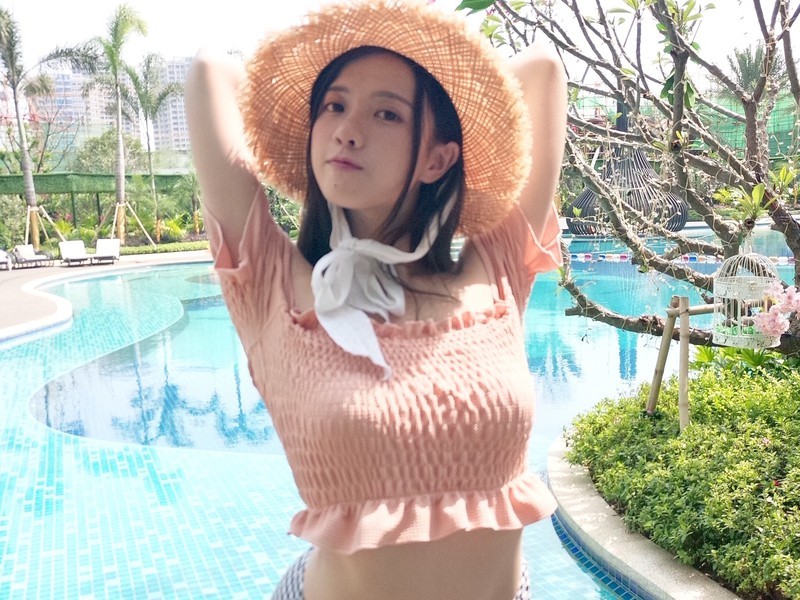 会心一笑，都是婷宝的主播海报