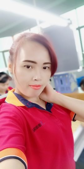 国珍万人迷女神兰兰主播照片