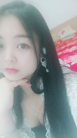 蚀骨💋冷美人主播照片