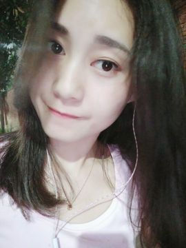 姗宝❤努力主播照片