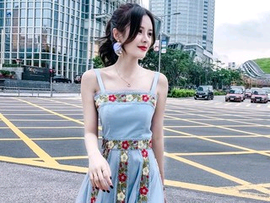 牌王d主播照片